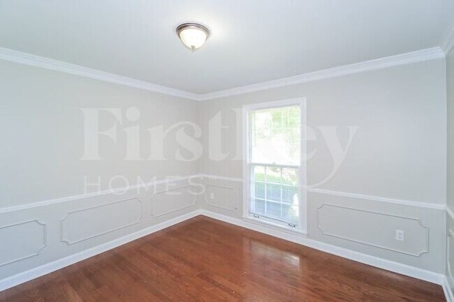 Building Photo - 2369 Penbrook Pl