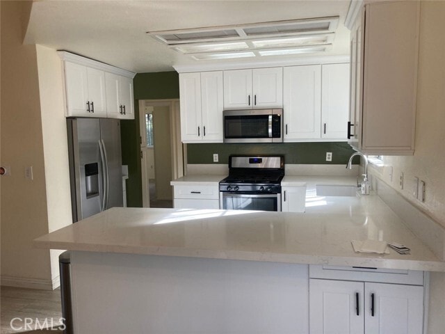 Building Photo - 27443 School Dr