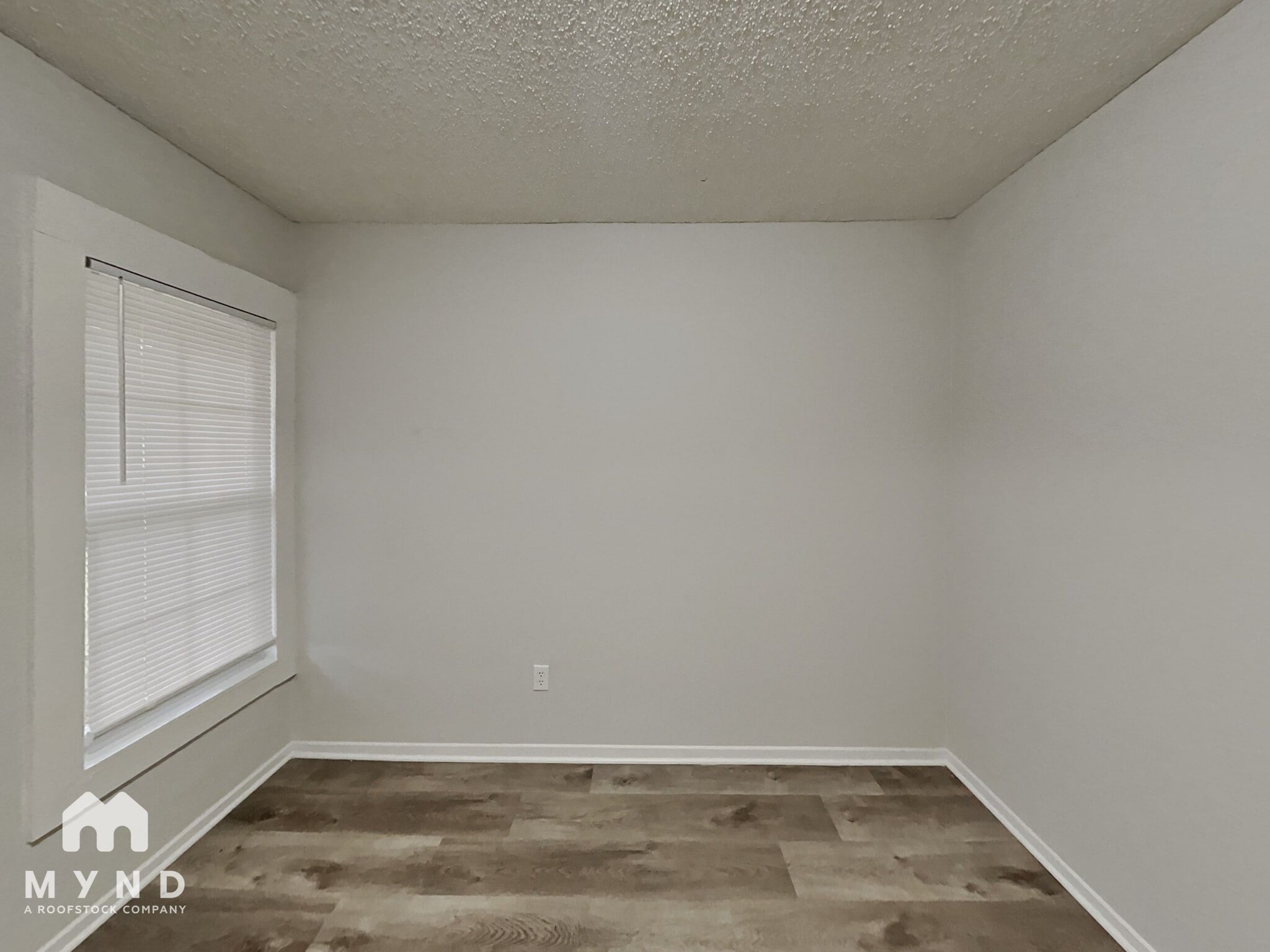 Building Photo - 3887 Brandy Ave