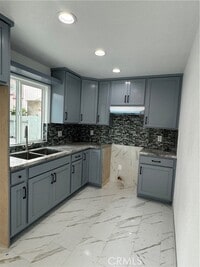 Building Photo - 3536 W 108th St