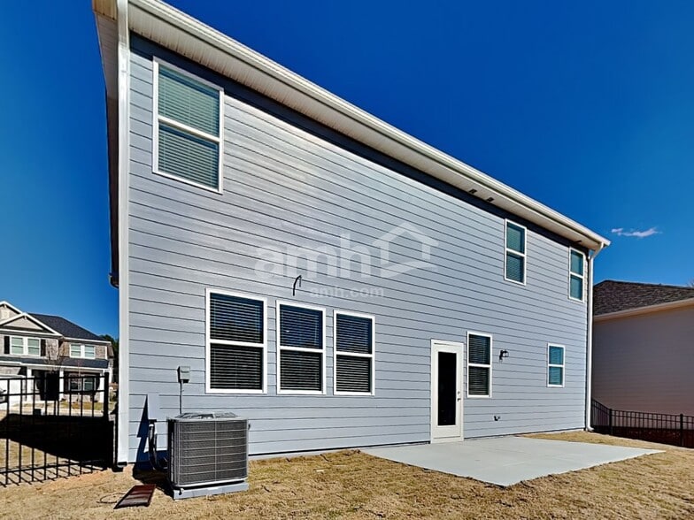 Building Photo - 3555 Shane Hill Rd SW