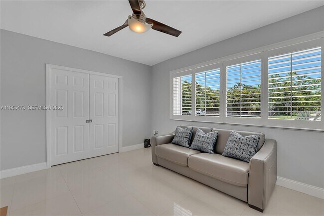 Building Photo - 8015 SW 136th St