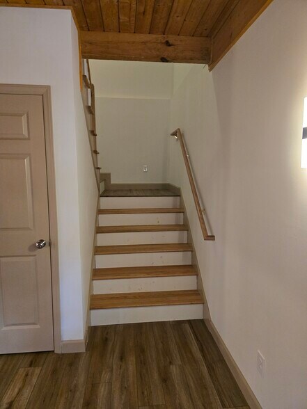 Building Photo - 135 Doe Fork Ln