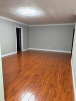 Building Photo - 1483 Allison Ave