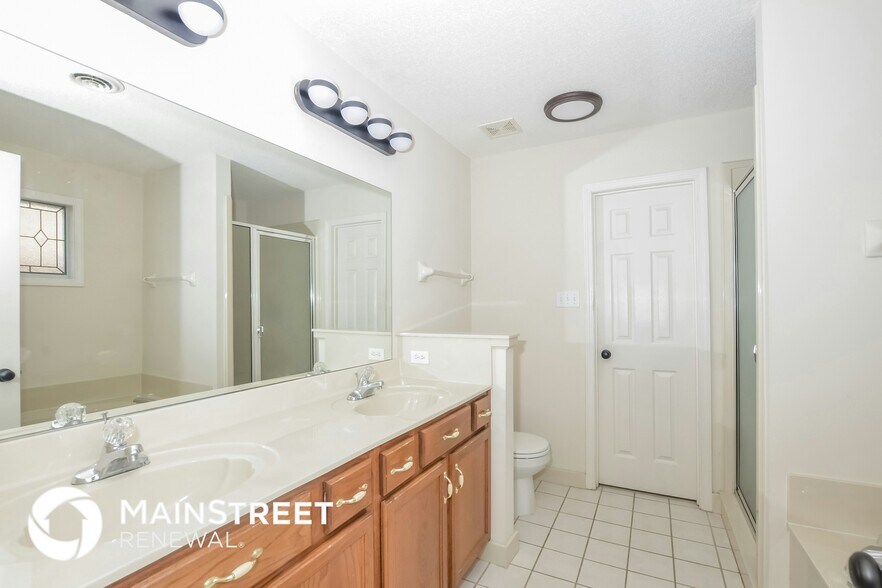 Building Photo - 4462 Alixs Dr