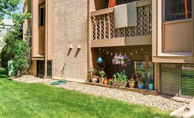 Building Photo - Beautiful 2 Bed 2 Bath in the heart of Boulder!