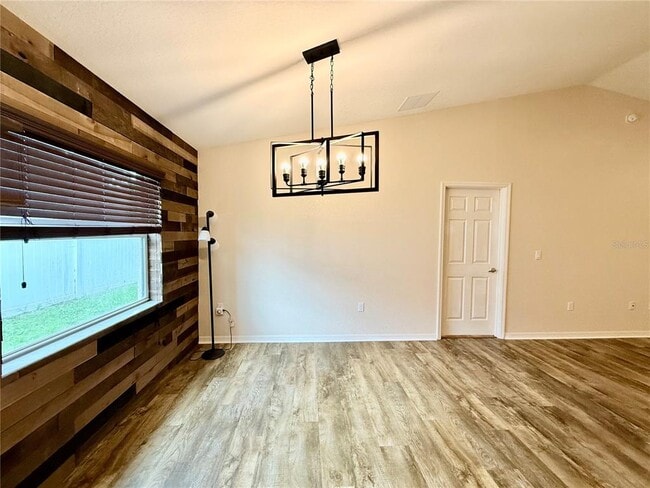 Building Photo - 6054 Merrifield Dr