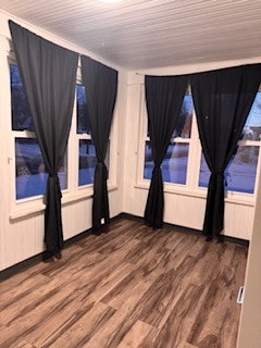 Three seasons room/front porch - 694 McAllister Ave