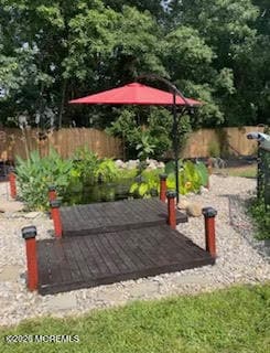 Building Photo - 570 Eltone Rd