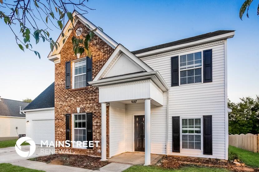 Building Photo - 3115 Hawick Commons Dr