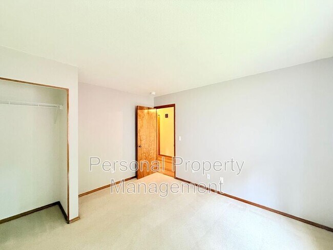 Building Photo - 15315 NE 181st St