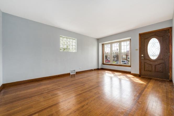 Building Photo - 3819 S 57th Ave