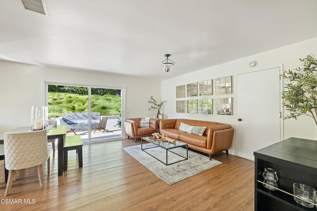 Building Photo - 1501 Valecroft Ave