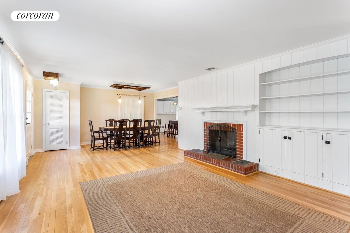 Building Photo - 56 Seaman Rd