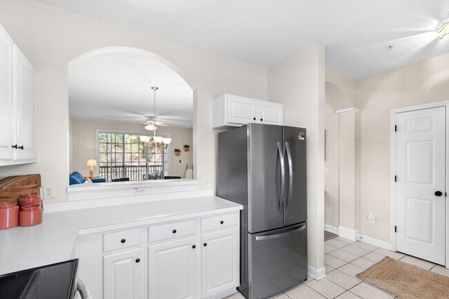 Building Photo - 5801 Oyster Catcher Dr