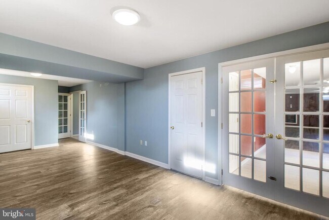 Building Photo - 15309 Lions Den Rd