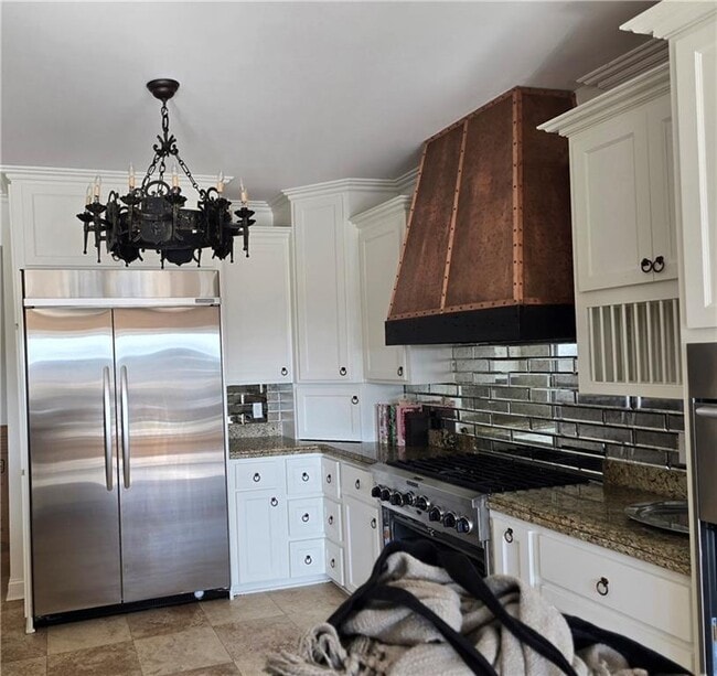 Building Photo - 205 Sutherland Dr