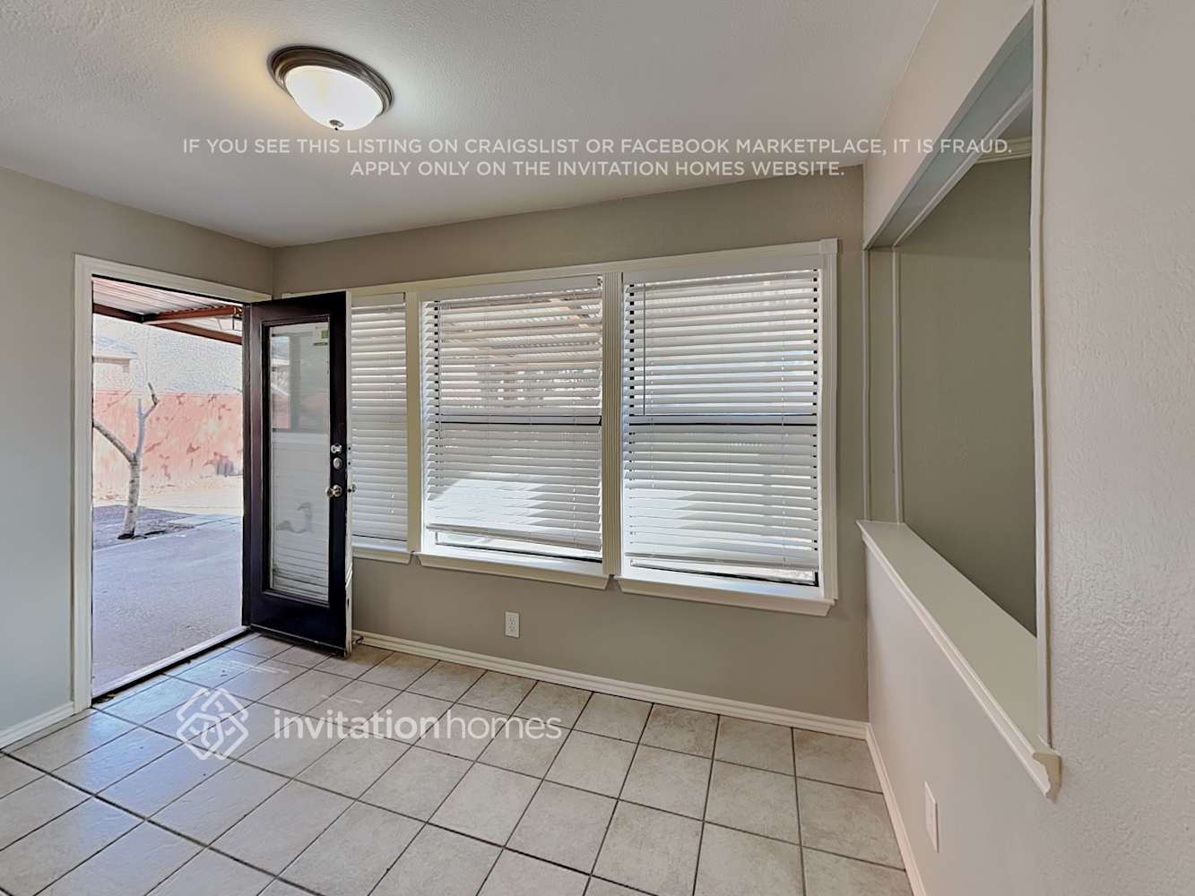 Building Photo - 2204 Amhearst Ct