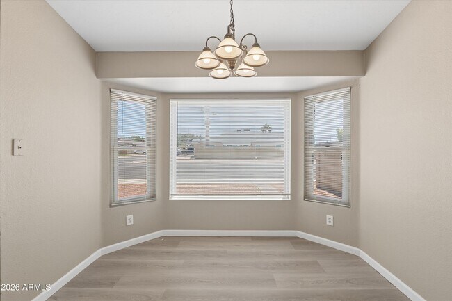 Building Photo - 11904 N 76th Ln