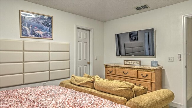 Building Photo - 3087 Barbados Ln