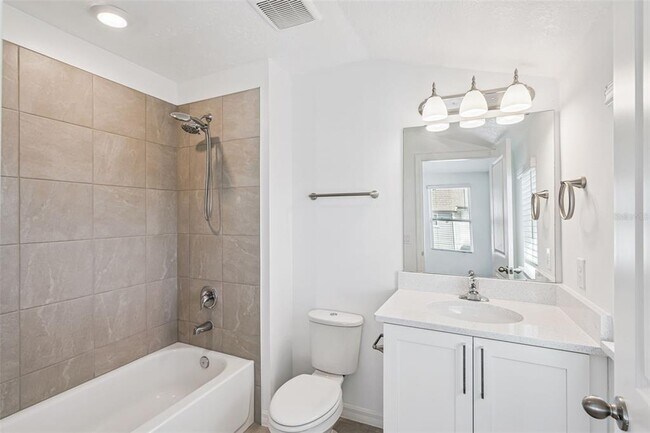 Building Photo - 12620 Willstatter Ave