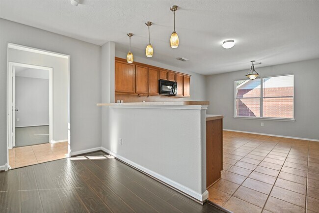 Building Photo - 7027 Durango Creek Ln