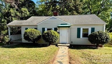 Building Photo - 2565 Brentwood Pl