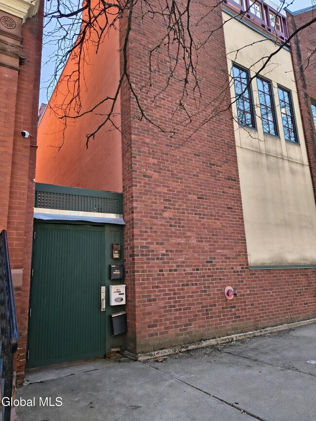 Building Photo - 53-55-55 Congress St