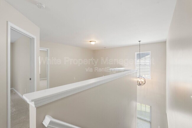 Building Photo - 1141 Hammond Dr