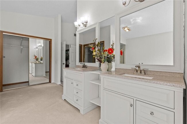 Building Photo - 890 Muirfield Ridge NE