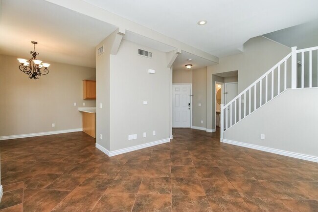Building Photo - 40204 Calabria St