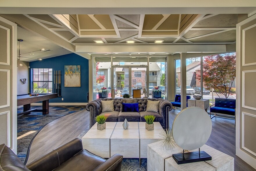 Building Photo - Canyon Grove