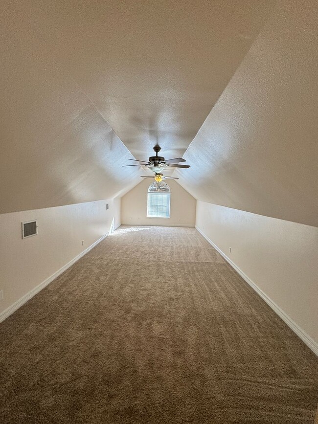 Building Photo - Gated Community close to Barksdale Air For...