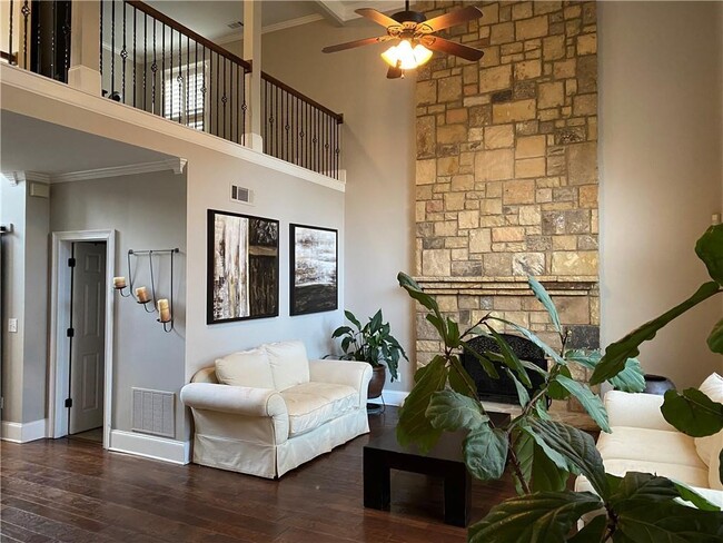 Building Photo - 1602 Chadwick Ridge Dr NW