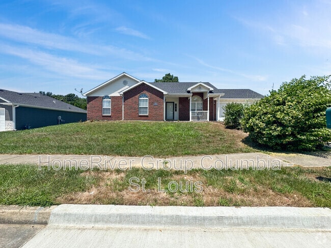 Building Photo - 1611 Spiros Dr