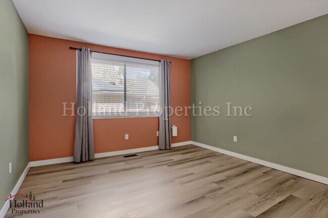 Building Photo - Beautiful Pet-Friendly Single-Family Home in Beaverton!