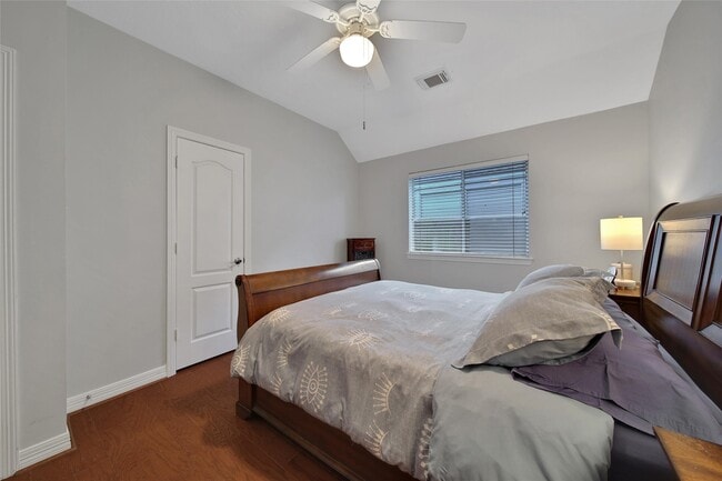 Building Photo - 12126 Laguna Pointe Ln