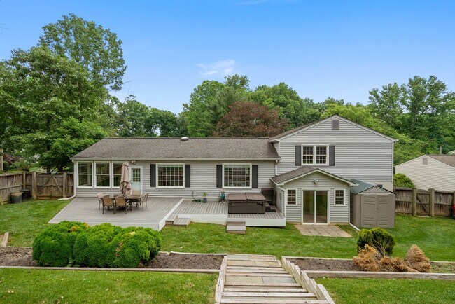Building Photo - 9633 Cinnamon Creek Dr