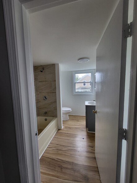 Building Photo - 227 Brightman St