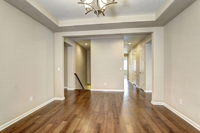 Building Photo - Location! Villages at Castle Rock 3bed/2.5...