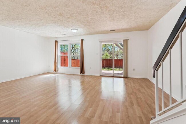 Building Photo - 20412 Sunbright Ln