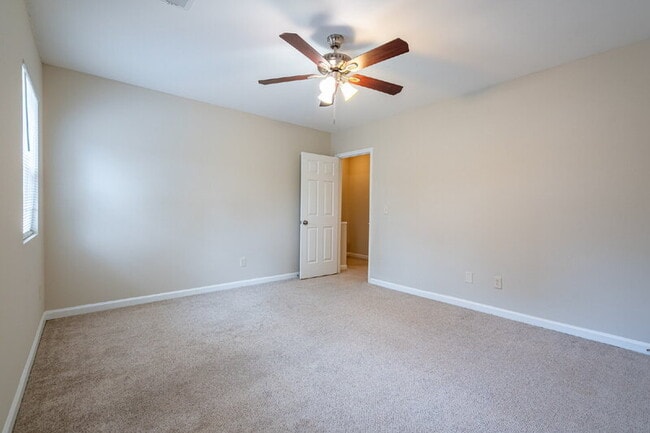 Building Photo - 114 Bentley Pkwy