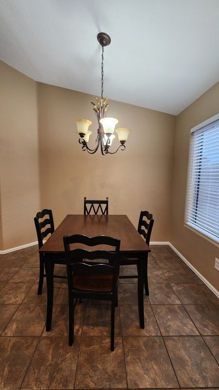 Building Photo - 42539 W Hillman Dr