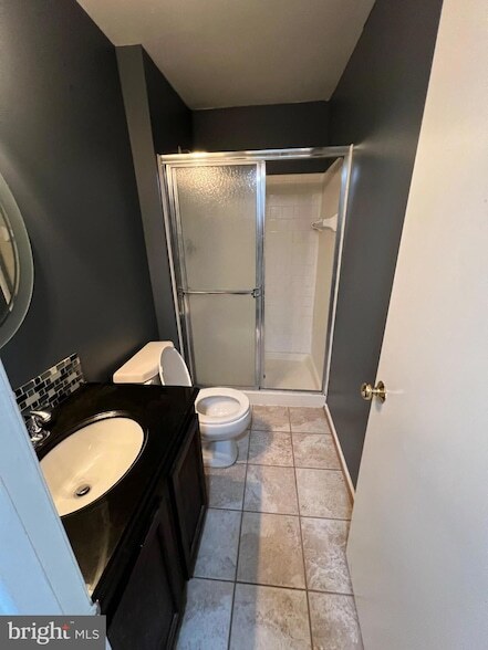 Building Photo - 12211 Stevenson Ct