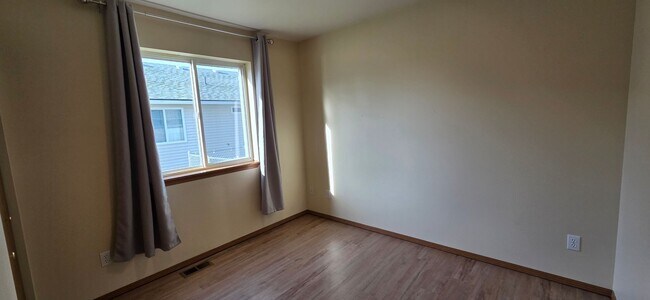 Building Photo - 229 E. Orchard-9231 N. Kayla Ct.