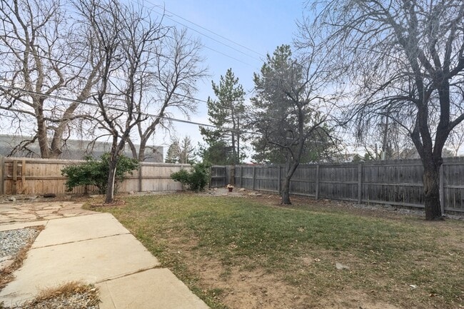 Building Photo - 8150 Ames Way