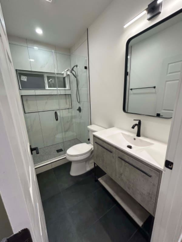 Building Photo - 1290 Sawyer Ave