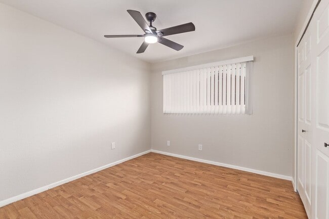 Building Photo - Beautifully updated Ranch Style Home