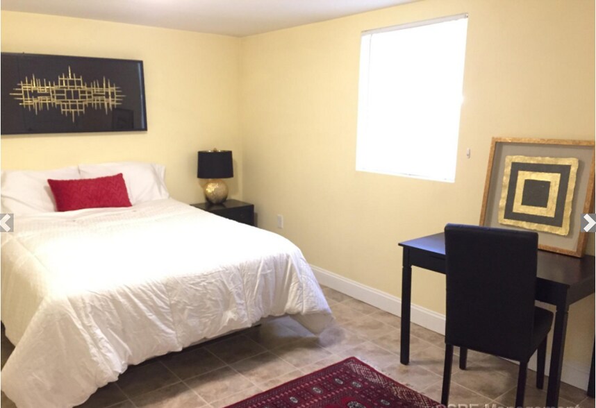 Building Photo - 64-66 Litchfield St