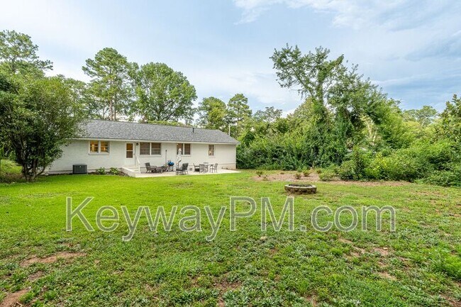 Building Photo - 2438 Apricot Ln